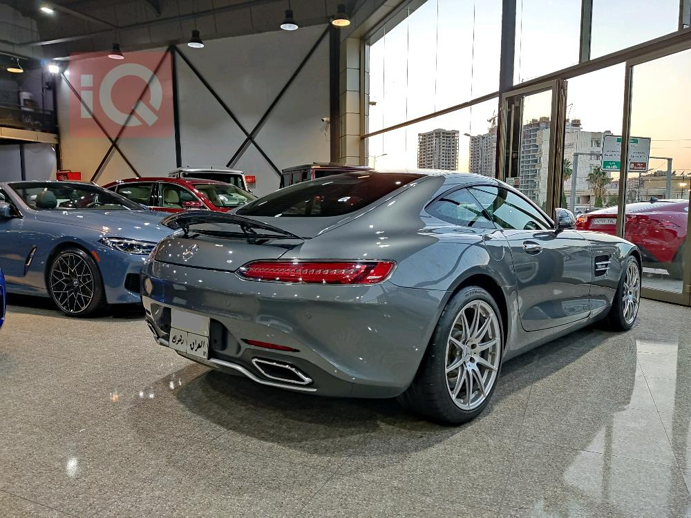 مرسيدس بنز AMG GT